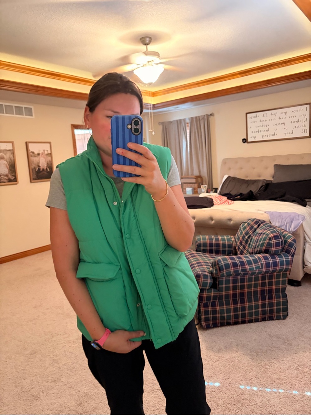 Women's Oversized Green Quilted Puffer Vest Snap Front Size L